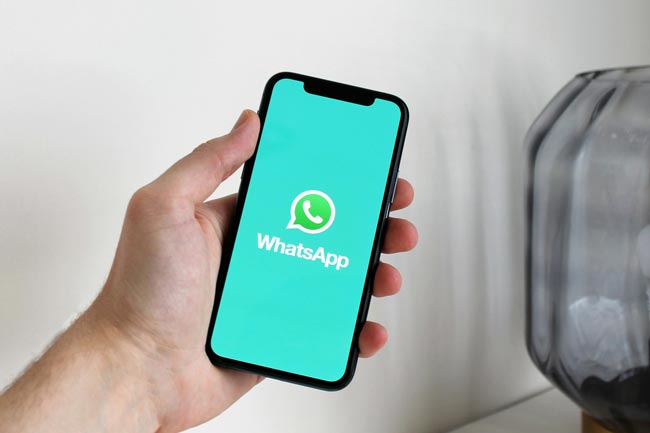 WhatsApp – was ist WhatsApp – WhatsApp installieren. Bild: Pexels/Anton