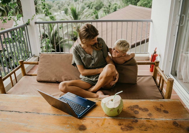 Mentale Stärke | mentale Gesundheit im Home Office. Bild: Pexels/Anna Tarazevich